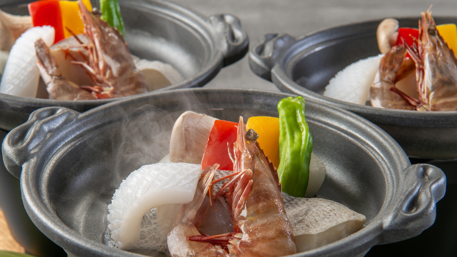 【かに＆3種の牛肉料理と陶板焼き・釜めしフェア】会場おまかせバイキング◇湯めぐり満喫