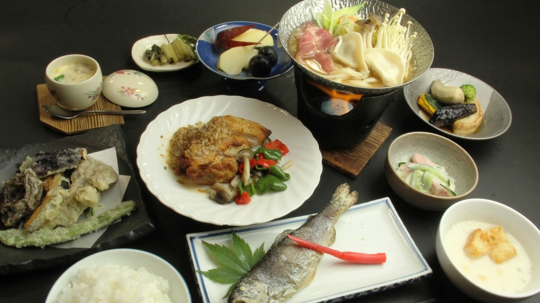 【１泊夕食付】地元食材を使った女将特製の夕食と温泉を堪能♪朝は自由な朝食なしプラン