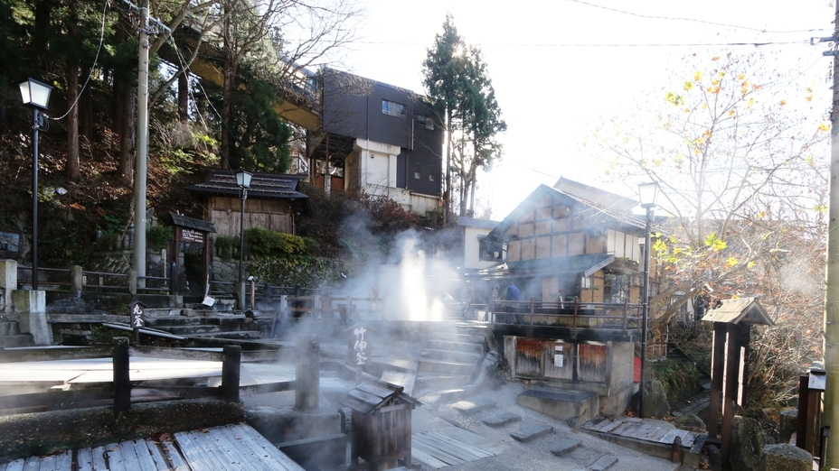 【素泊まり】《源泉かけ流し》ゆっくり、のんびり♪自分スタイルで楽しむお食事なしプラン★