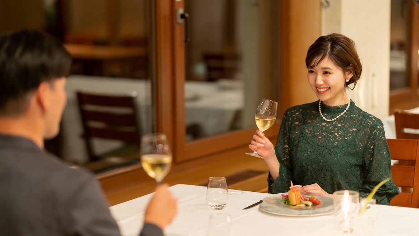 【30％OFF】【楽天スーパーSALE】ポイント10倍！2大特典付き！洋食コース【17：30指定】