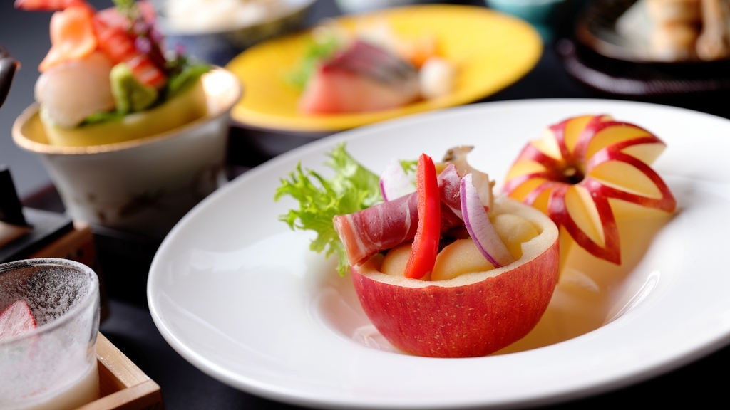 【基本プラン】マウンテンリゾートが魅せる本物の四季の美しさ！季節替わりの四季彩会席！個室確約