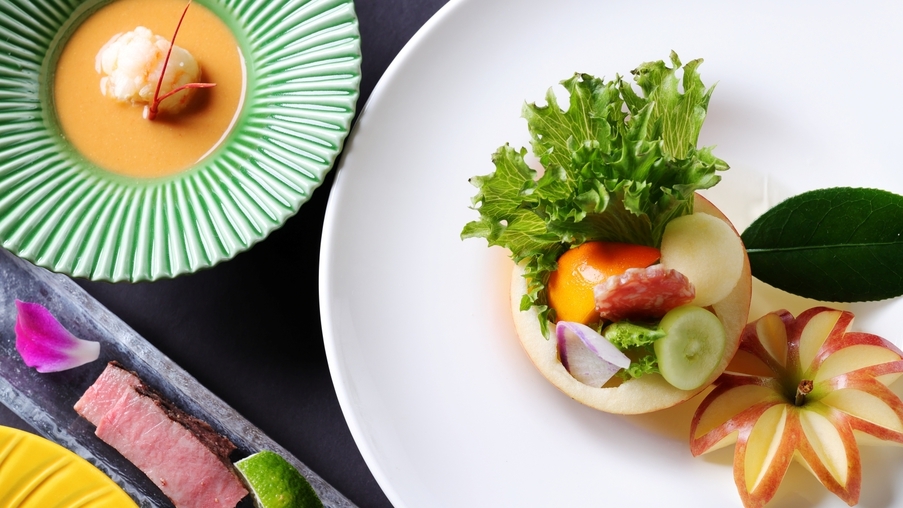 【基本プラン】マウンテンリゾートが魅せる本物の四季の美しさ！季節替わりの四季彩会席！個室確約