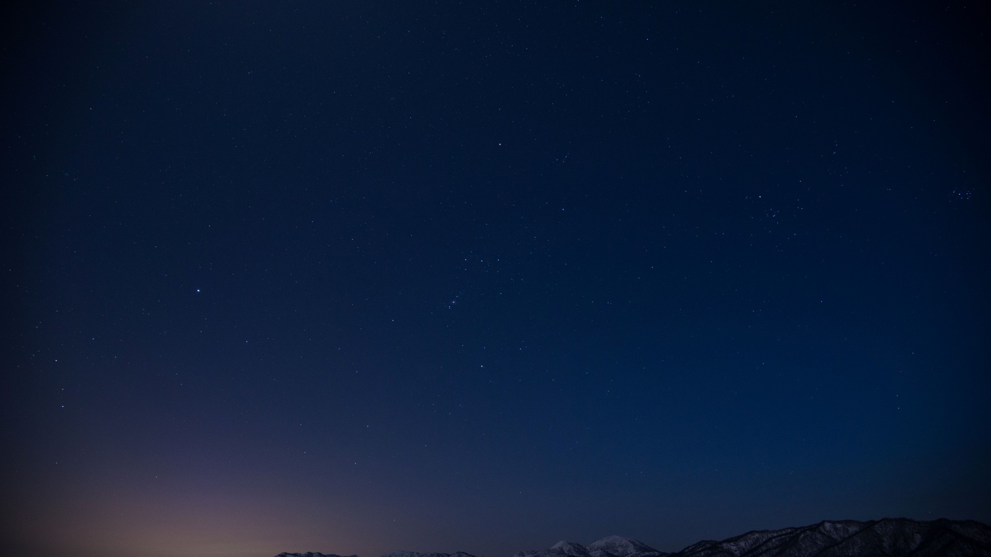 *【星空】満天の星が広がる夜空、心癒されるひとときを。
