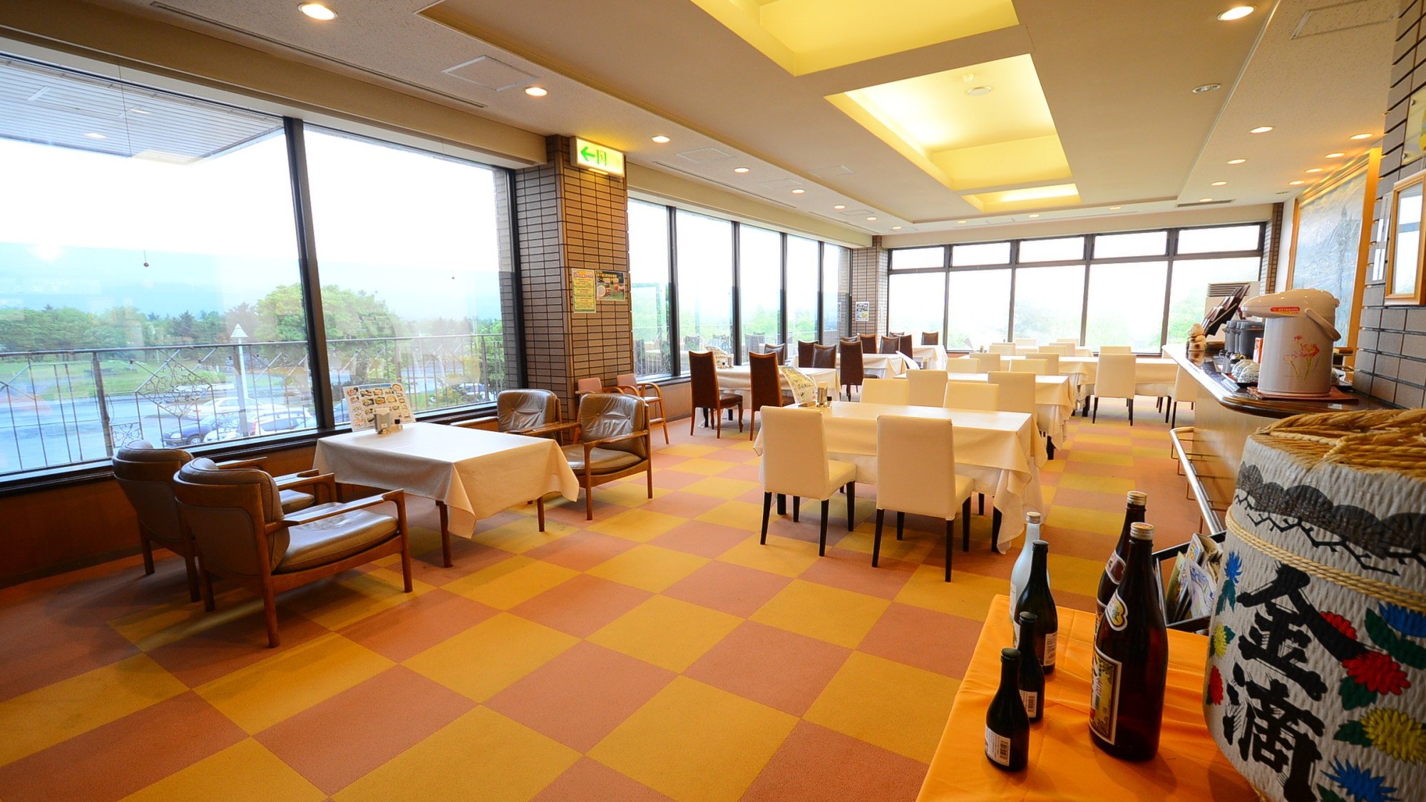 *【レストラン】リラックスした雰囲気の中で特別な食事体験を。