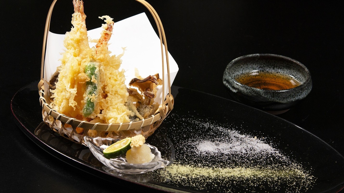 【平日限定2食付プラン】ホテルでお気軽ディナー♪ 刺天御膳“潮騒”