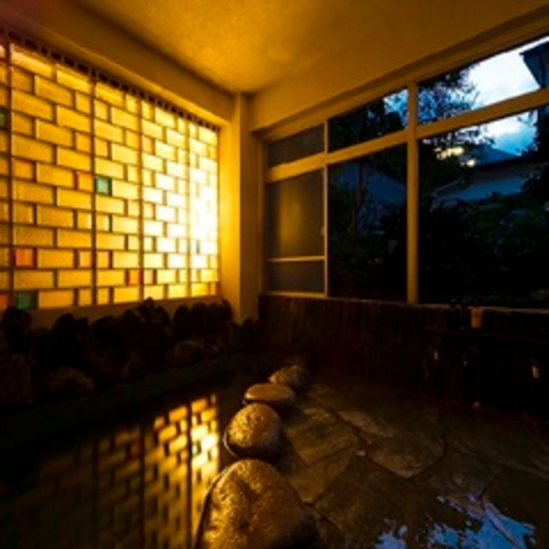 カップルに圧倒的な人気がございます。通称カップル貸切風呂。□喜春荘の貸切風呂