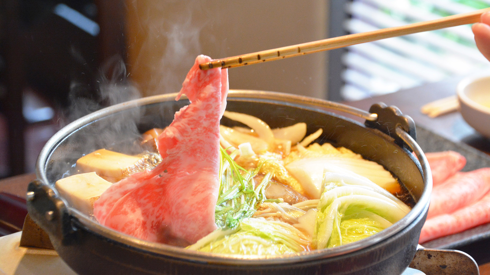 ・【すき焼き】「すき焼きダレ」は当館の特製です