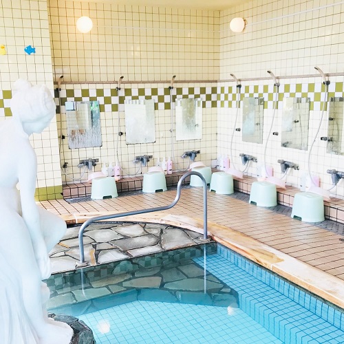 大浴場　洗い場