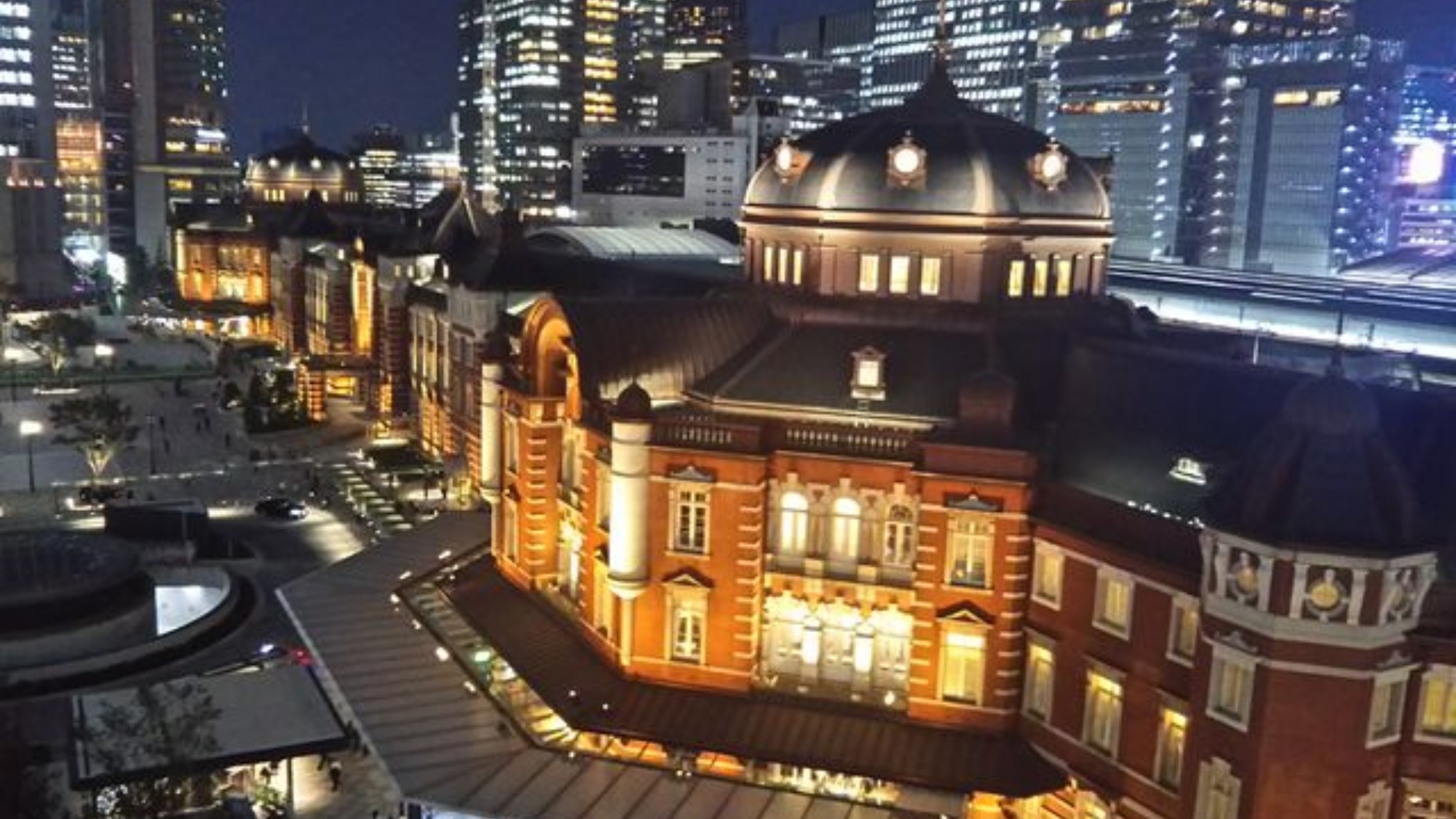 東京駅 ◆ 八重洲南口より徒歩8分程