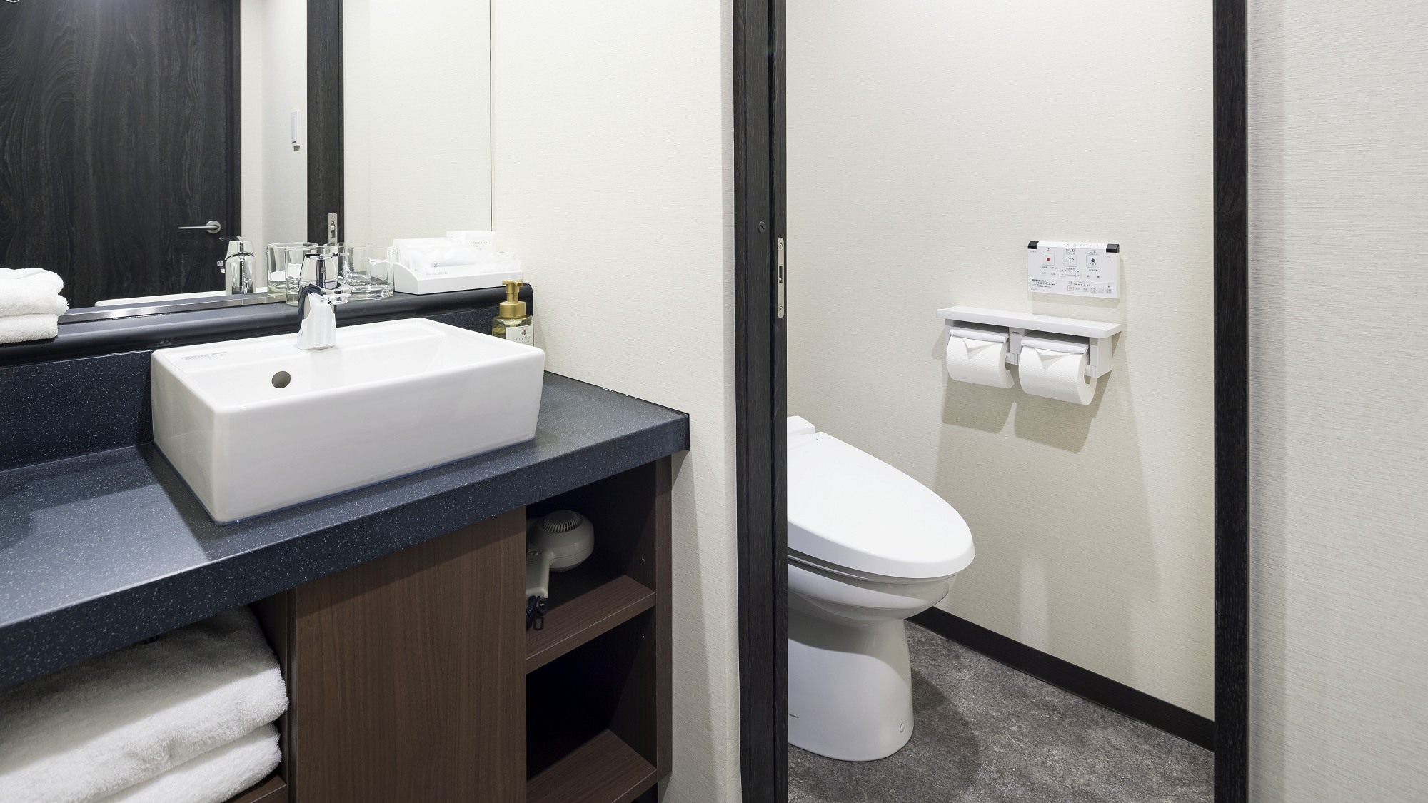 ◆13階～19階スタンダードフロア｜洗面台＆トイレ