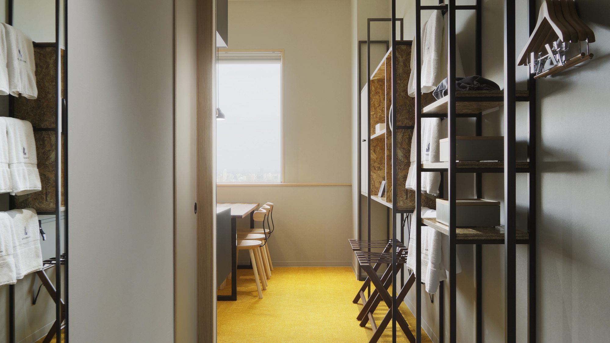 ◆葵バンクベッドルーム｜デザイン性と快適さにこだわった客室。