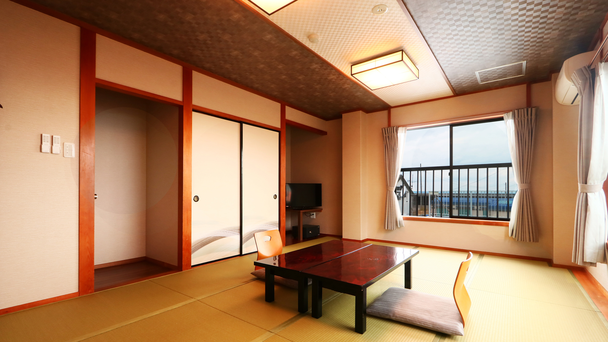 海を望む和室◆ごゆっくりお寛ぎください