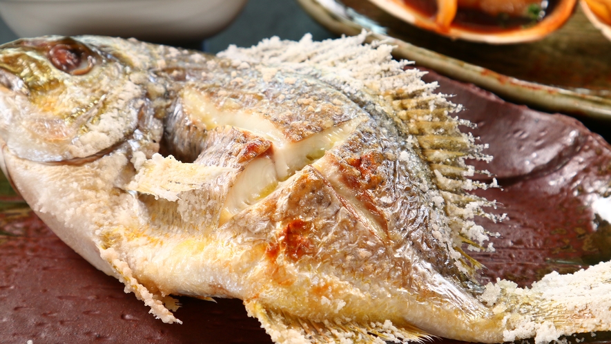 【お食事】夕食一例･季節によって変わる焼き魚です
