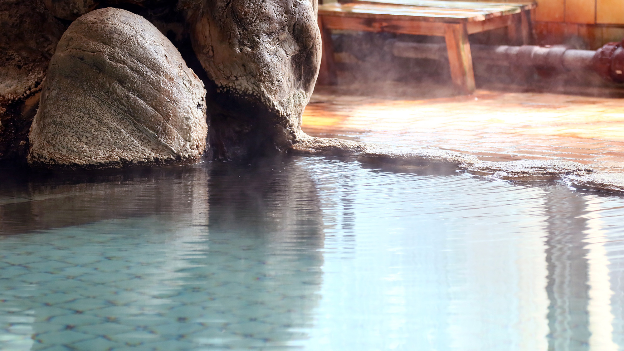 旅の楽しみの一つの温泉を当館で湯ったりと！熱川温泉で体ぽかぽか♪