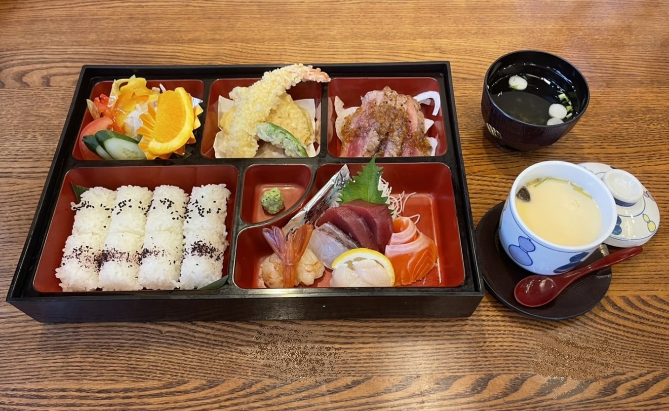 【夕食付/部屋食】別荘族御用達の割烹料理「ひょうたん」のデリバリーディナー