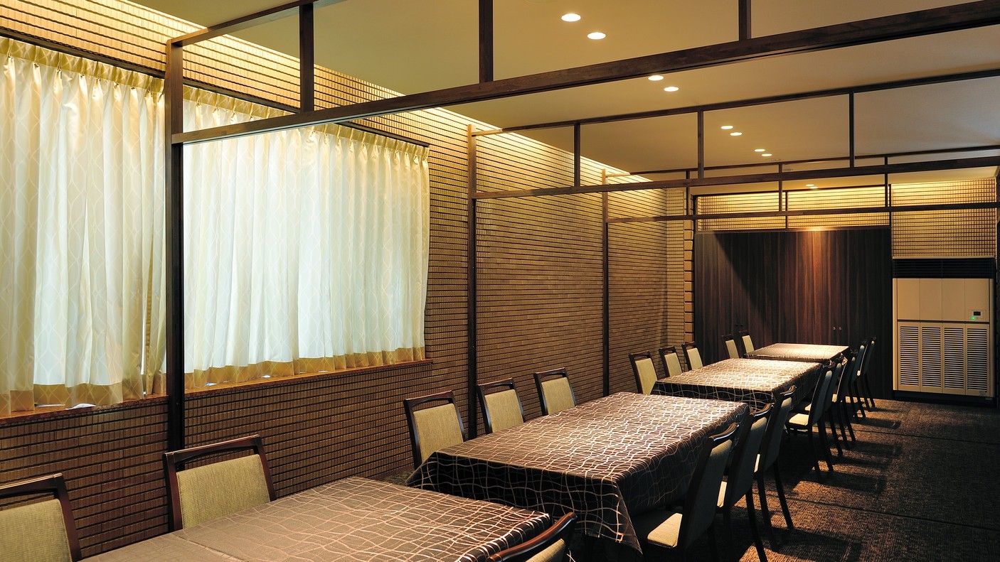  【一泊夕食】翌朝の早いご出発やのんびり朝寝坊したい方に★夕食はさくらディナー（4月〜）