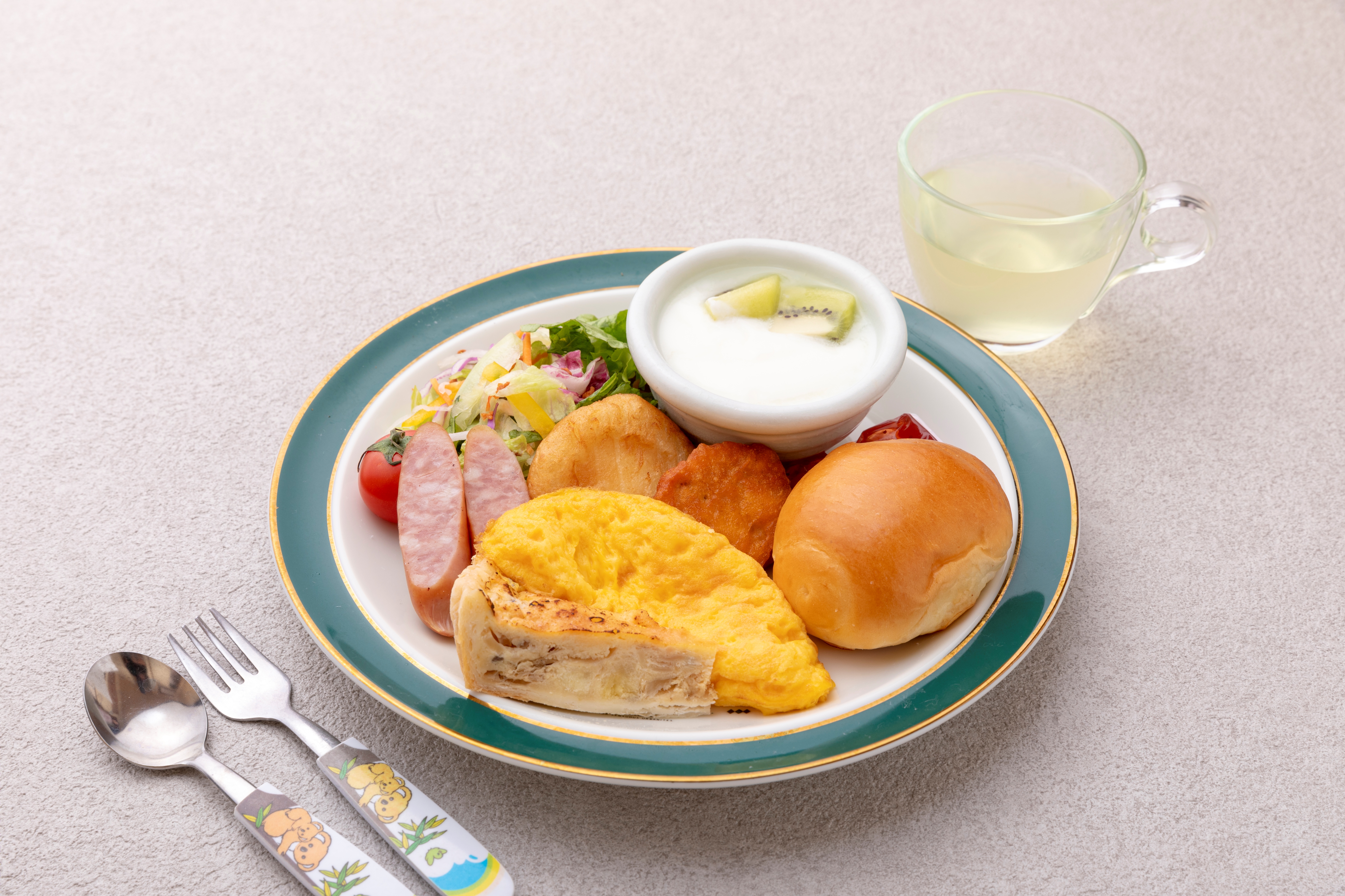 幼児向けお子様ランチ（朝食）