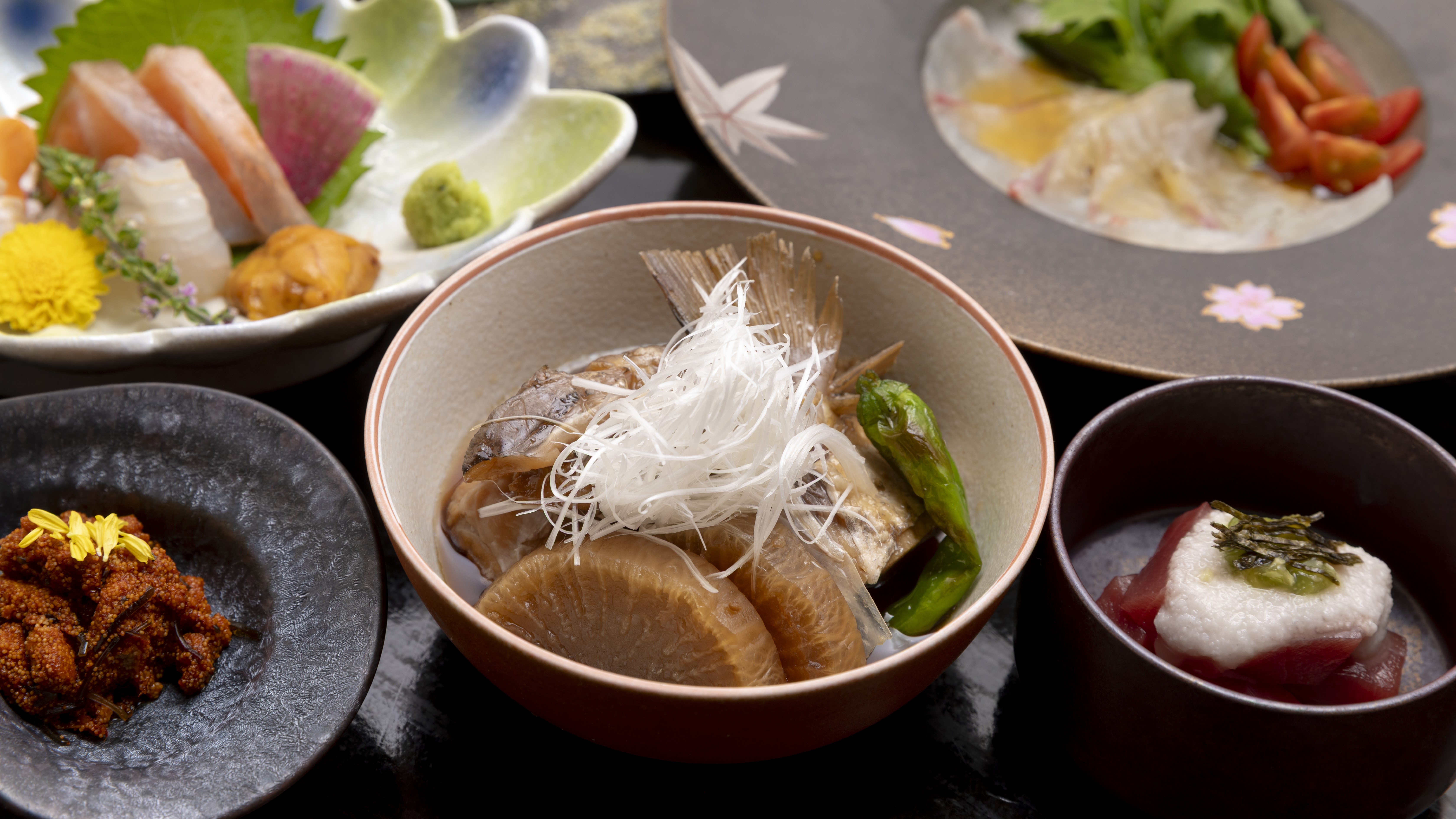 海鮮焼きプラン「大分県産かぼす鰤の炊き合わせ