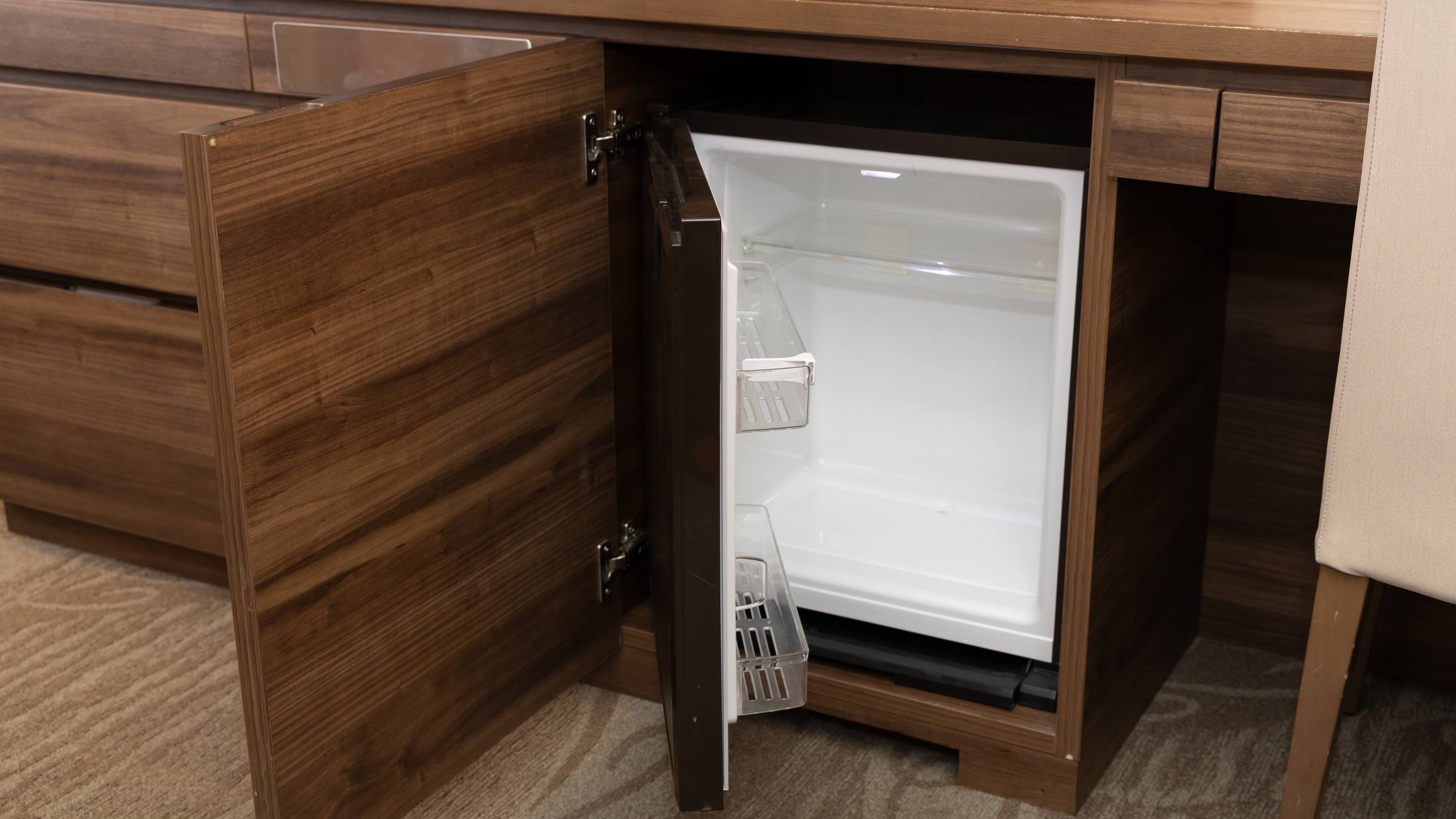 【EXデラックスツイン】冷蔵庫