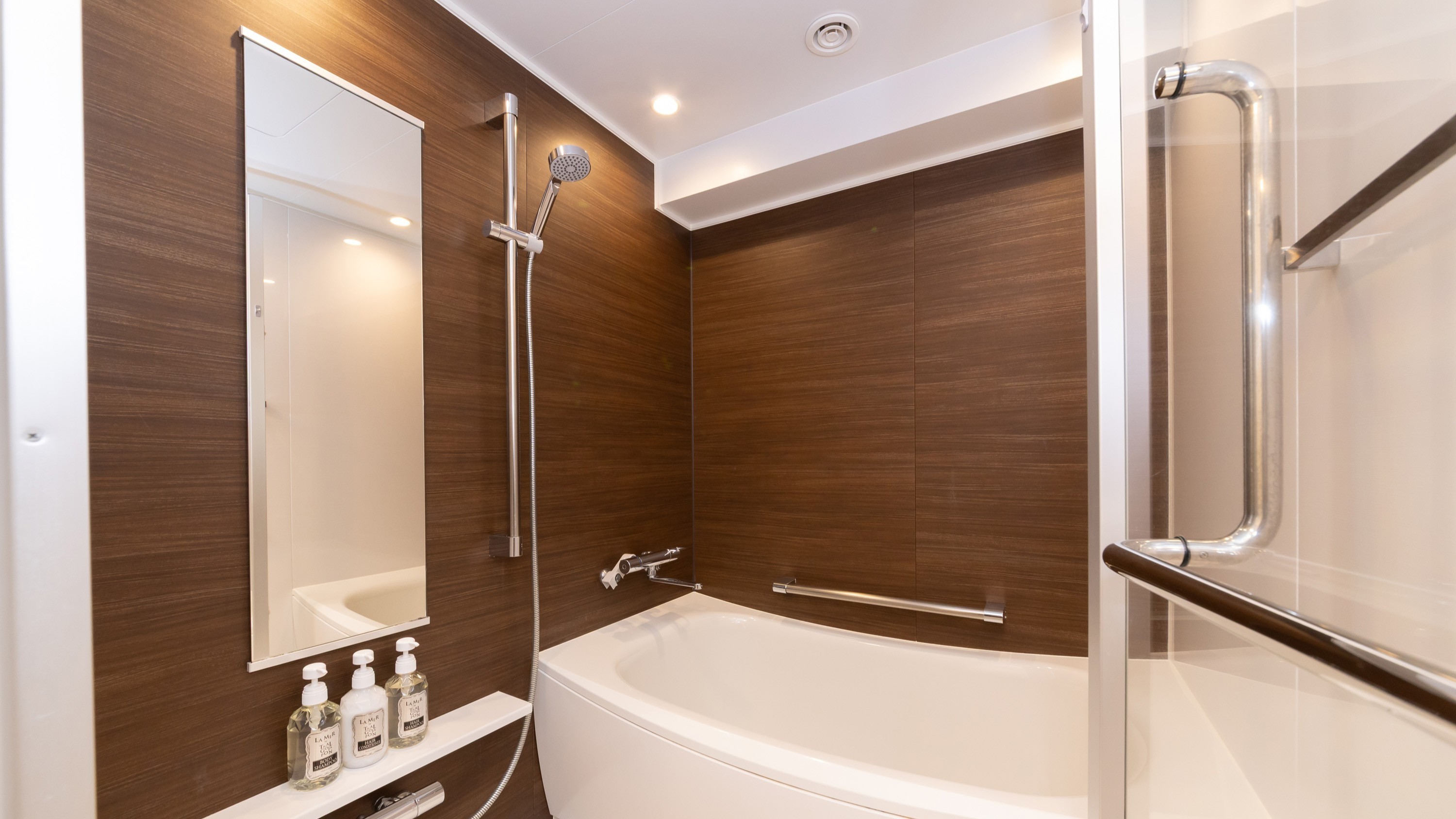 【デラックスツイン】浴室