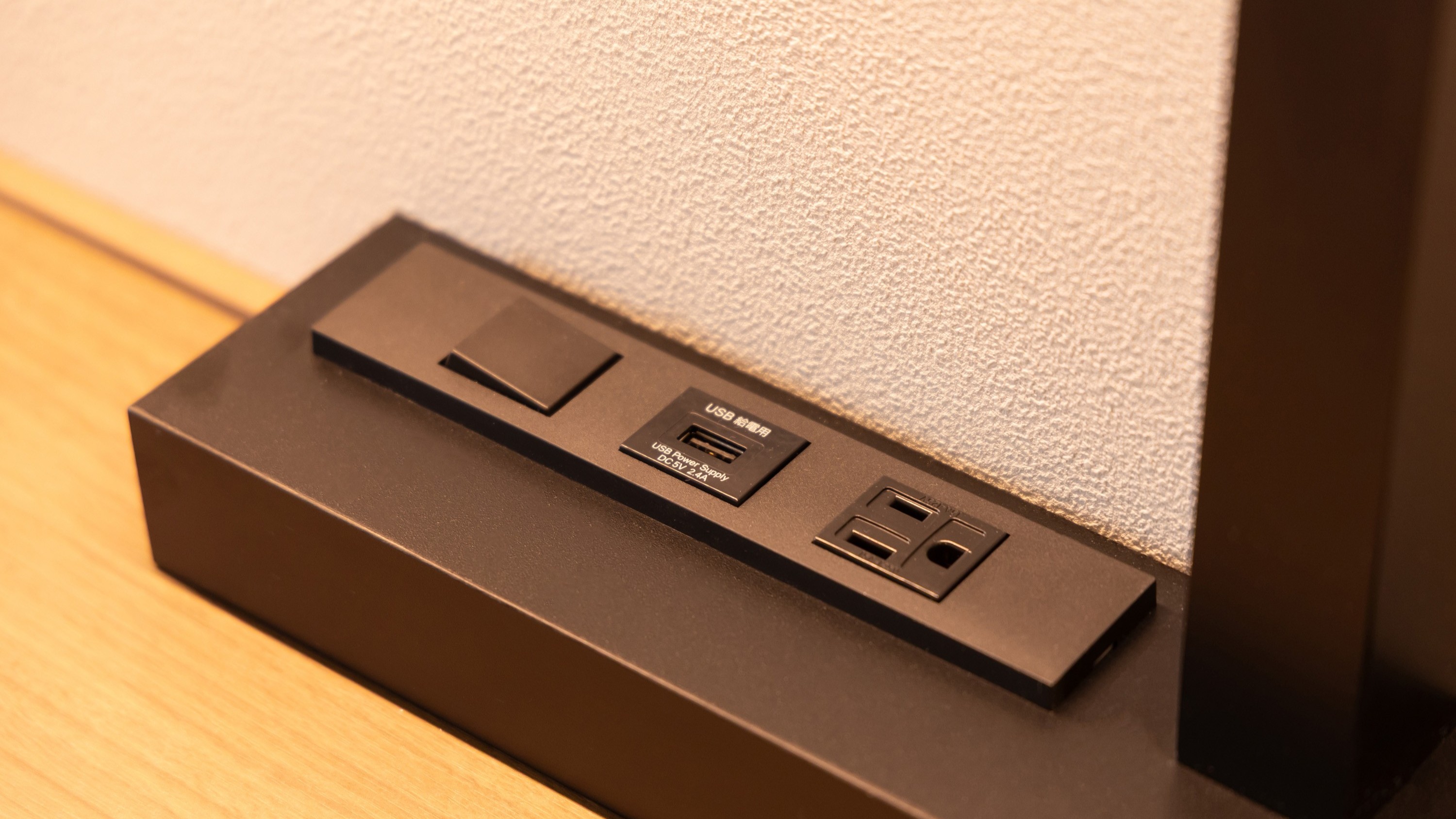 【EXセミダブル】15㎡ / ベッド幅140㎝