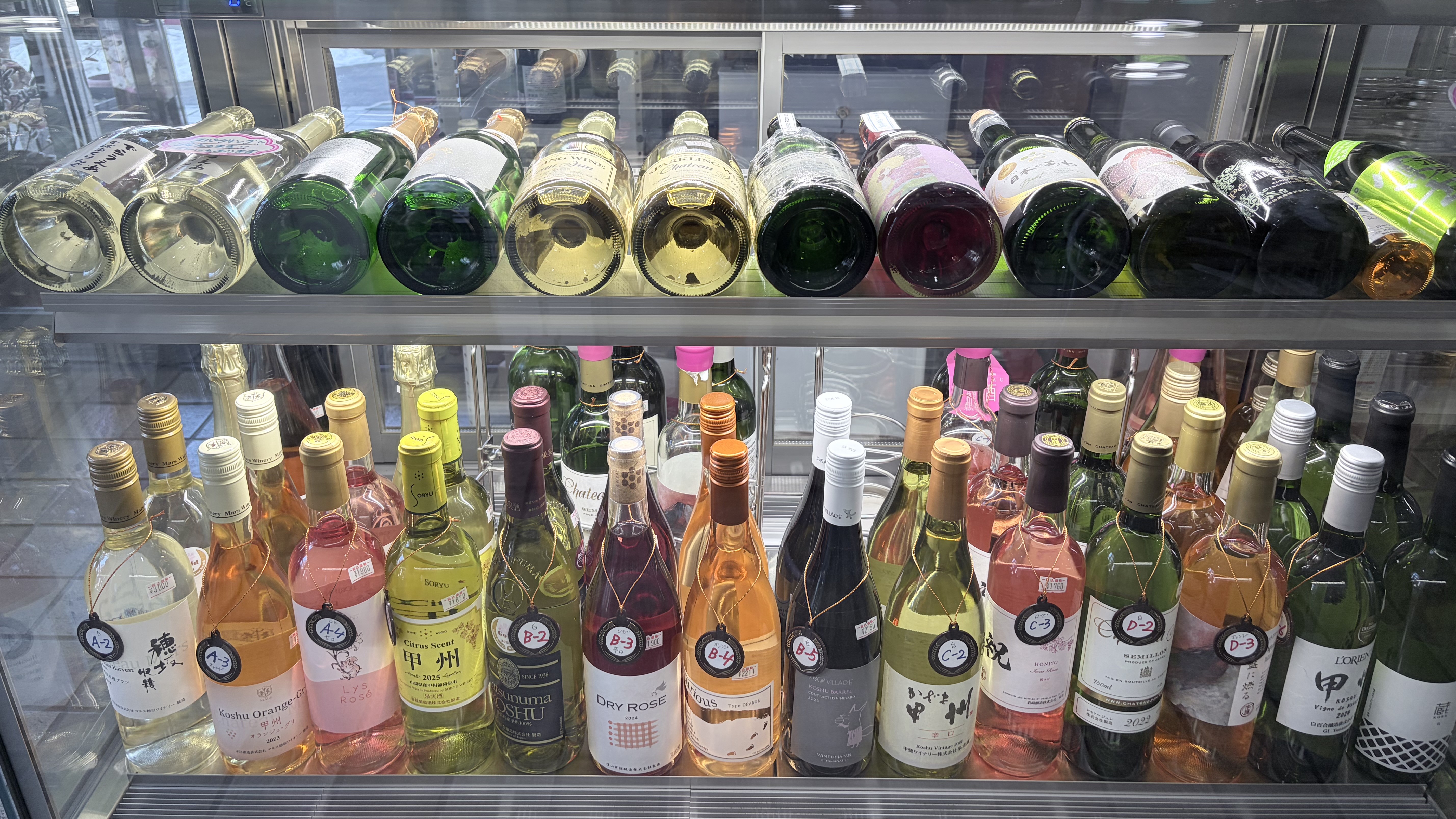 山梨ワイン売店コーナー