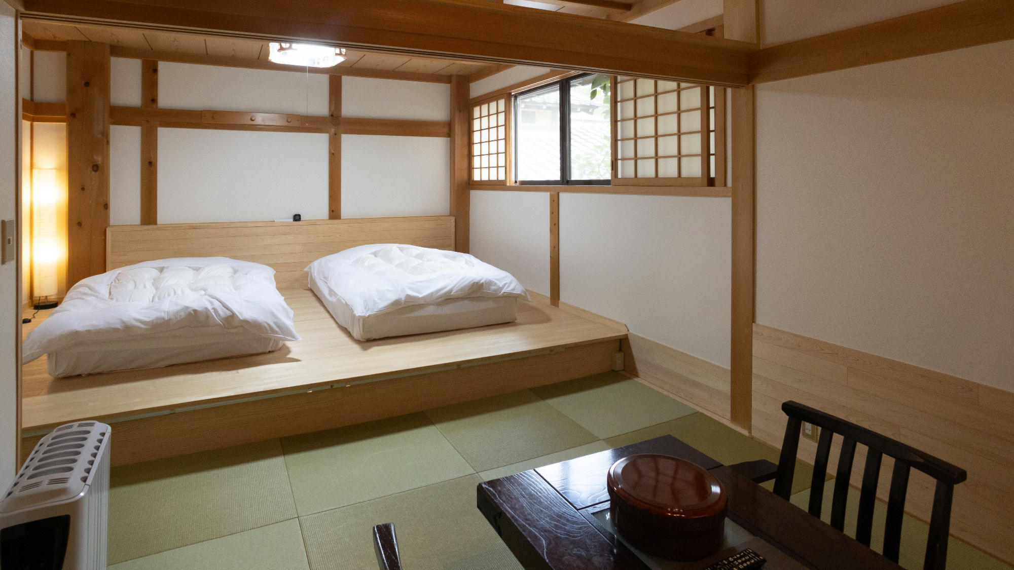 【本館・和洋室二間】洗面トイレ付