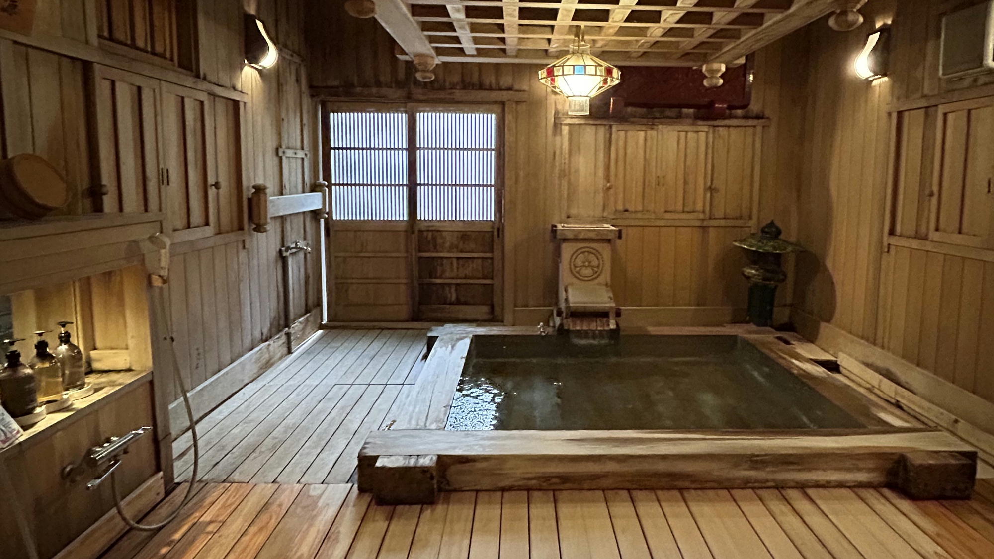 【温泉】蔵風呂「蔵の湯」