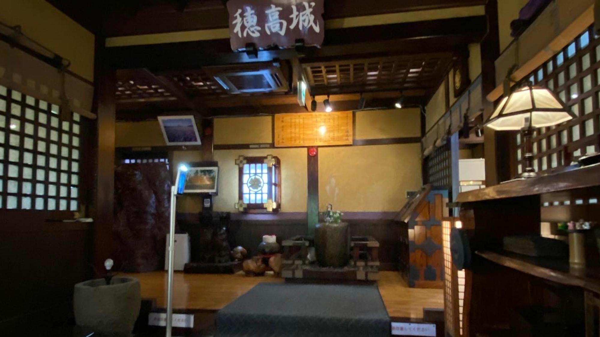 【館内】本館・玄関ホール