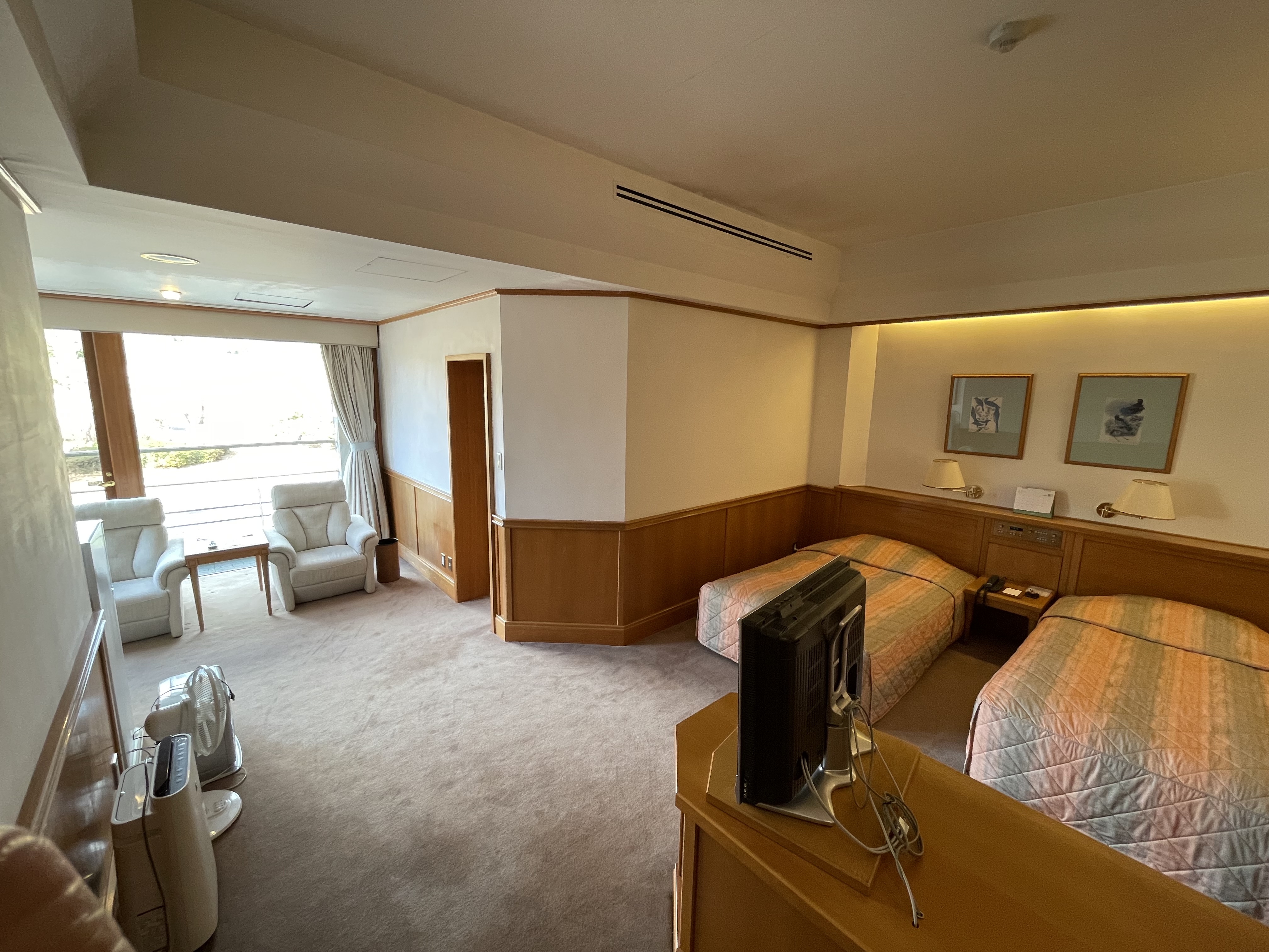 本館ツインルーム③