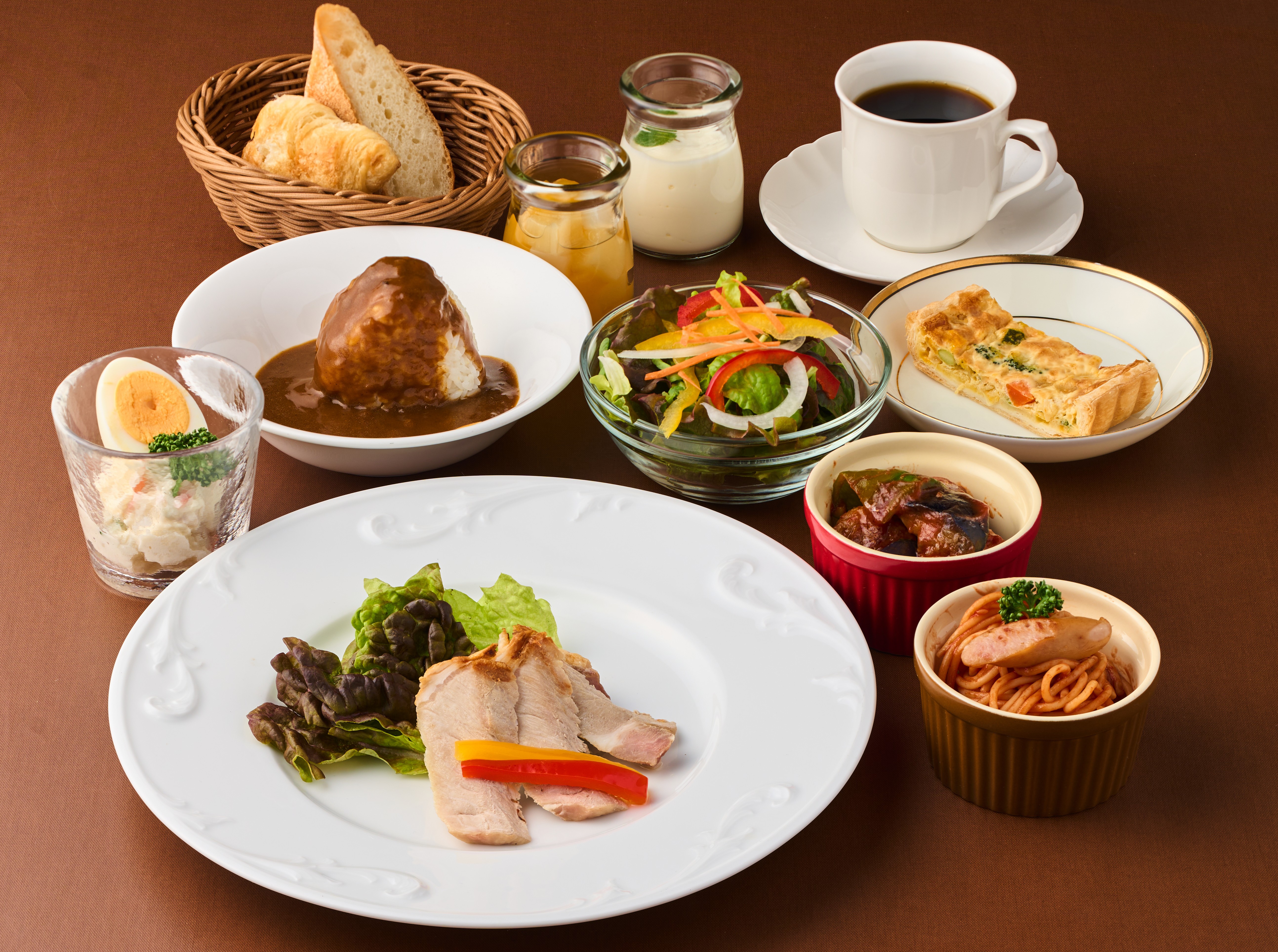 日替りの一皿プラスビュッフェ（洋食バージョン）