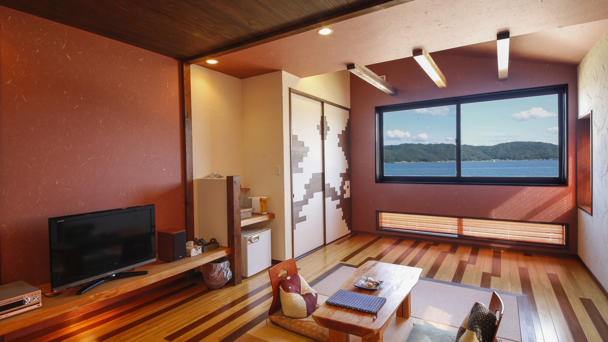 【紫草又は木花】海側客室