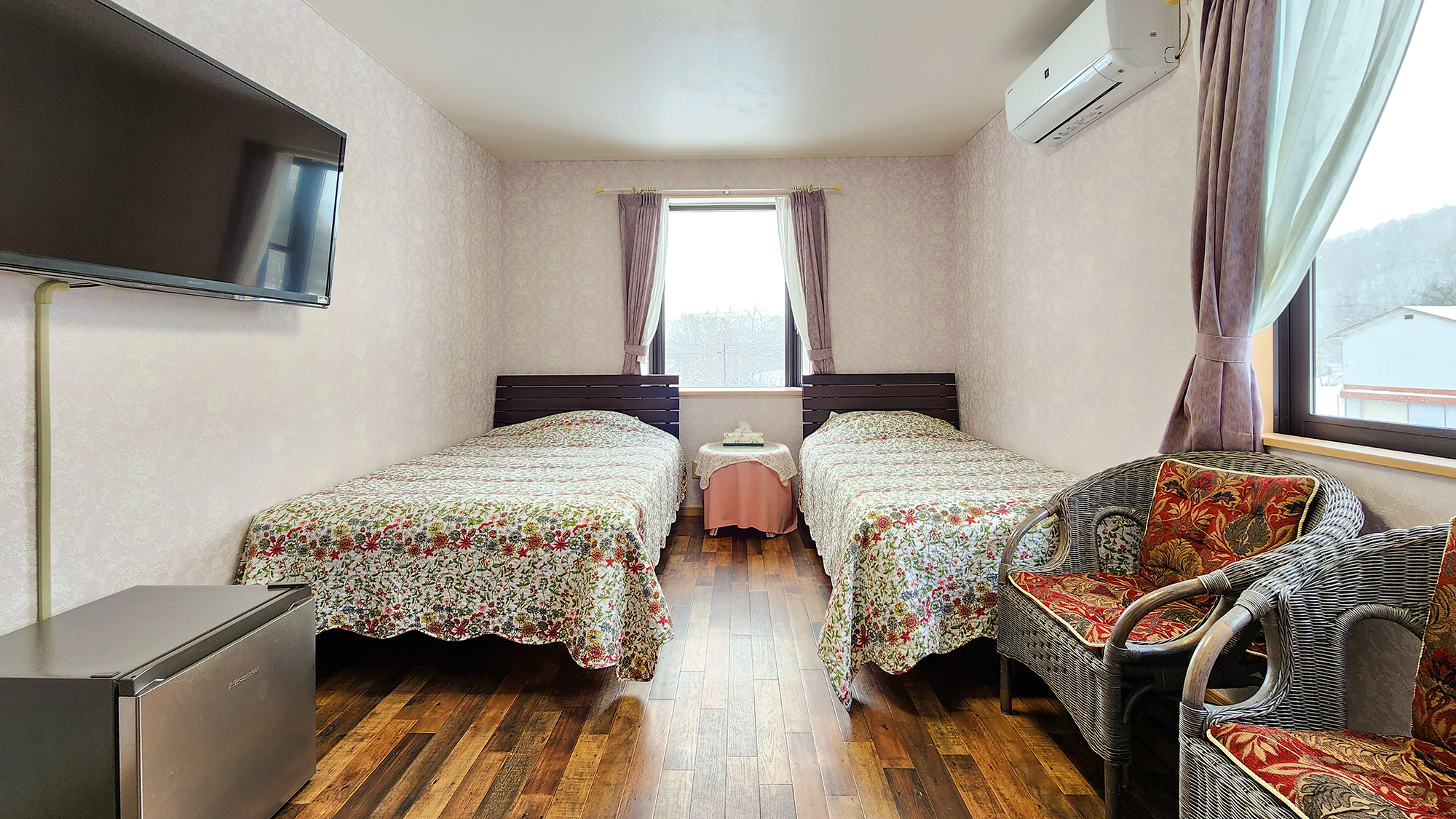 #カミユ　愛犬もお部屋で歩き回れるようにシンプルなスタイルとなっております