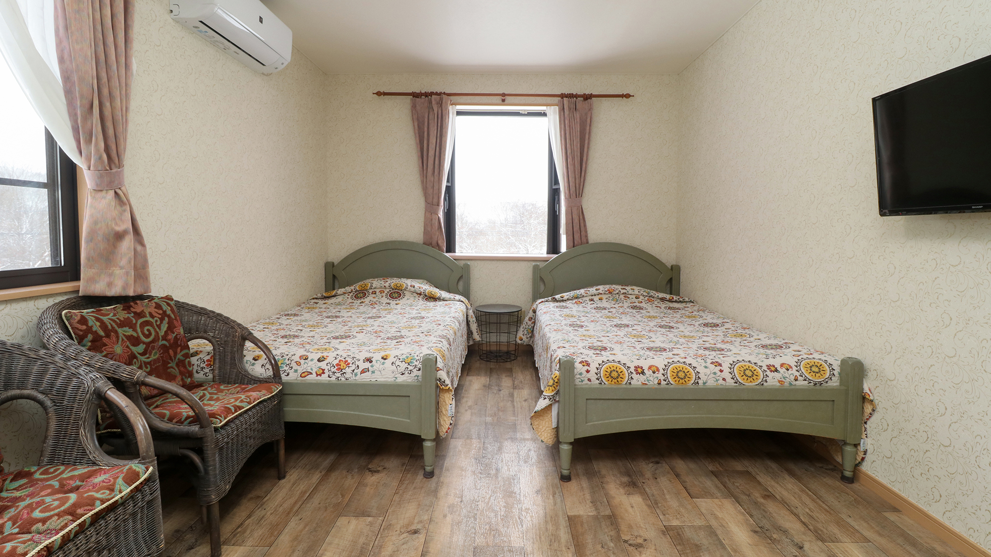 #ヘネシー　床が滑りにくいので愛犬も安心してお過ごしいただけます。