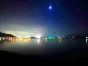 河口湖の夜景