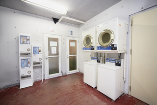 コインランドリー