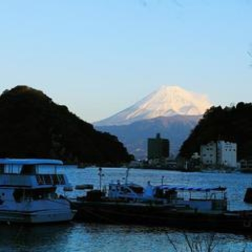 富士山の朝焼け