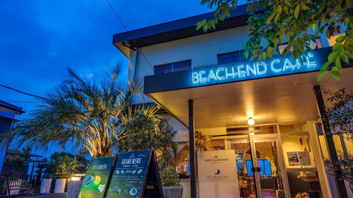 ◆マイカー往復専用・BEACHEND CAFEプラン◆海辺のレストランで特別コース♪朝食はバイキング