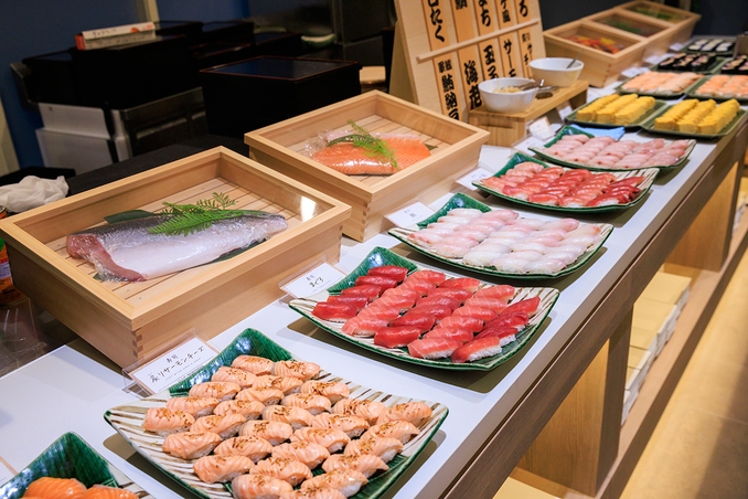 【春夏SALE】お部屋タイプおまかせ【1泊2食★得々バイキングプラン】迷ったらこれ♪｜客室指定不可