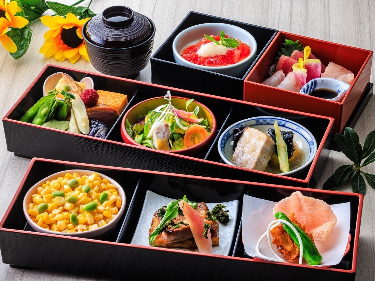お部屋出し花火大会箱膳（2026年イメージ）