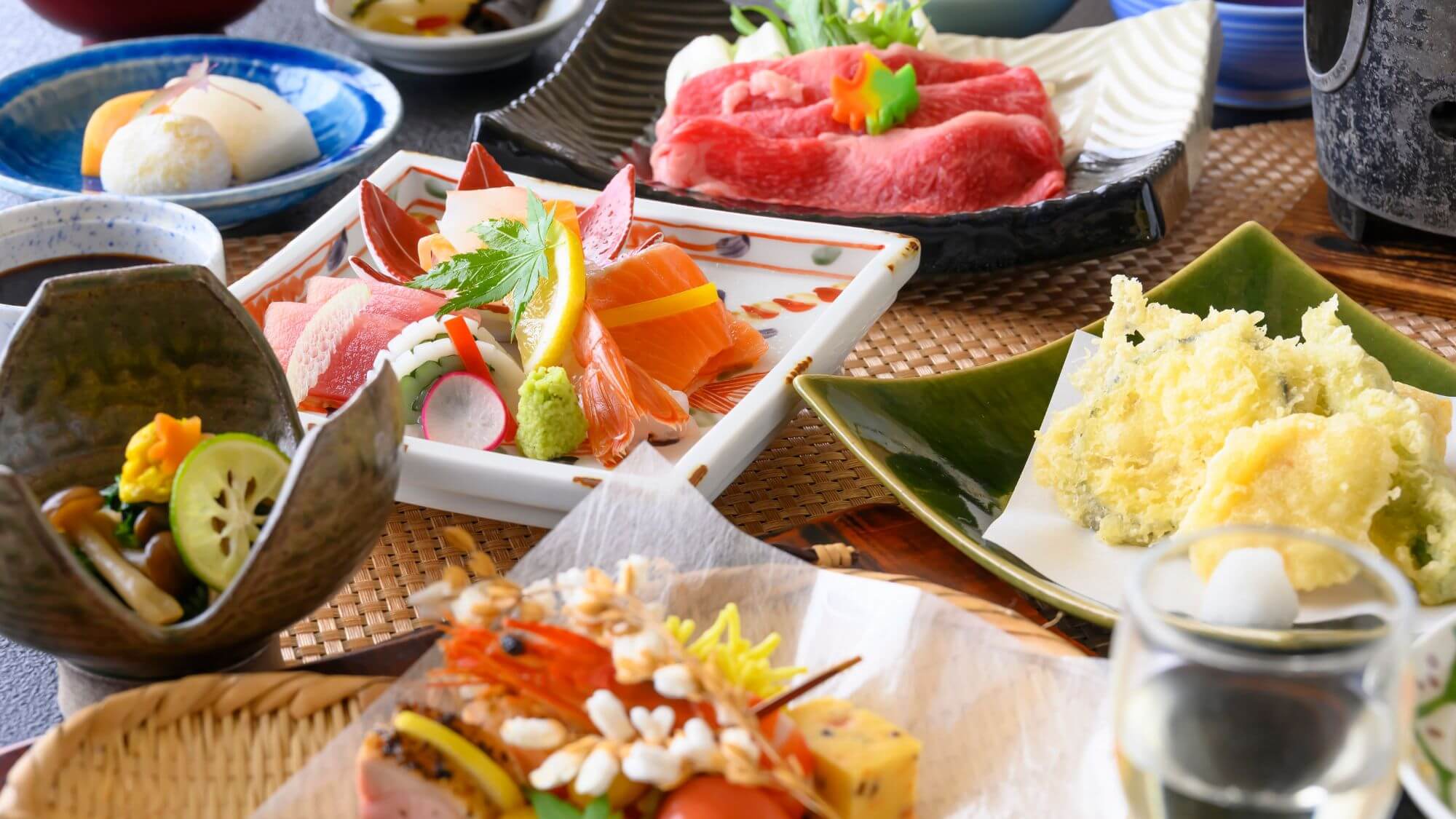 【季節の会席コース】冬の一例。海の幸・山の幸・里の幸が詰まった山紫苑自慢のスタンダード会席です。