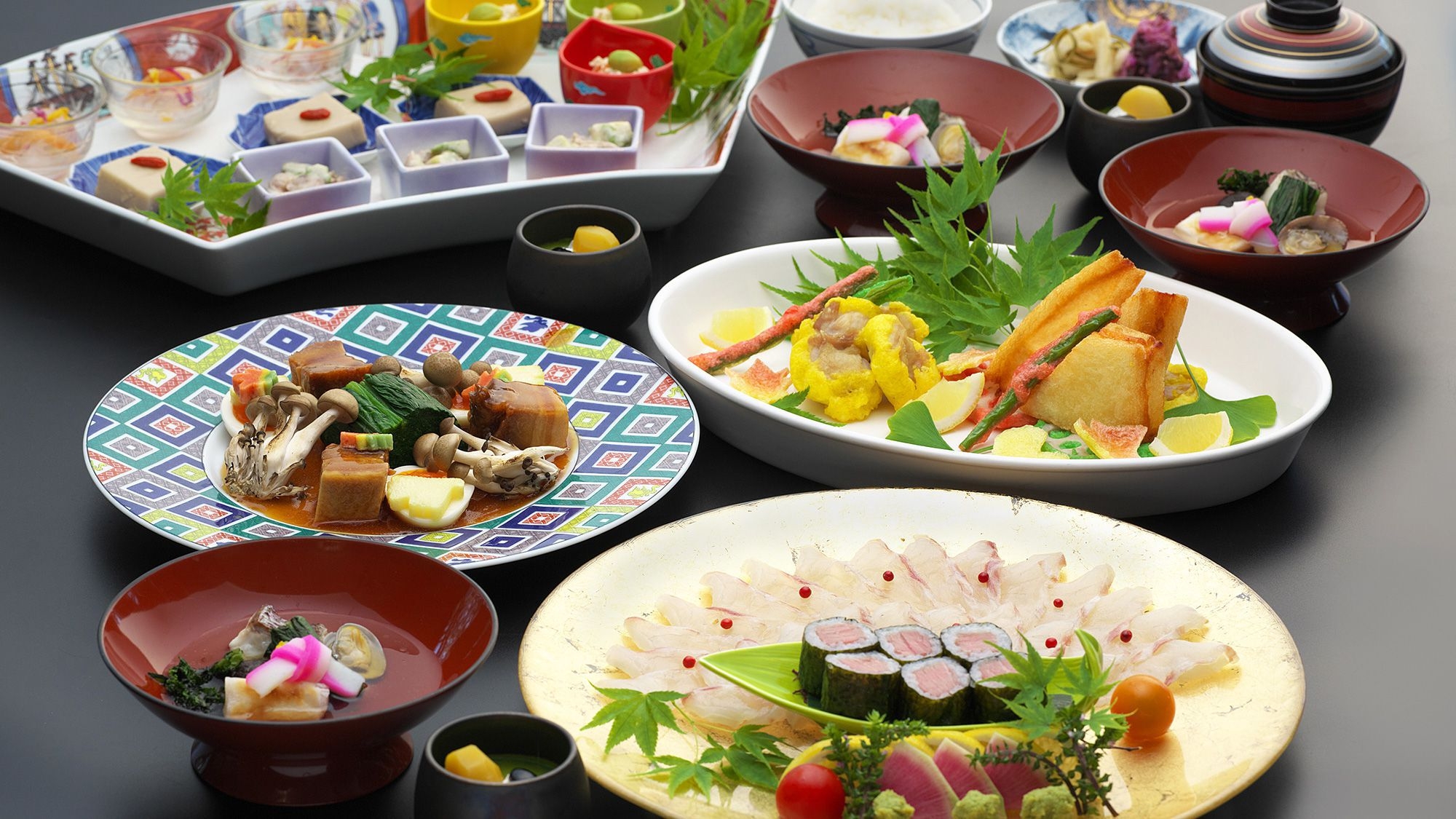 【卓袱スタンダード】海鮮卓袱プラン　鮮魚薄造り、豚角煮、海老ハトシ≪9〜11月≫
