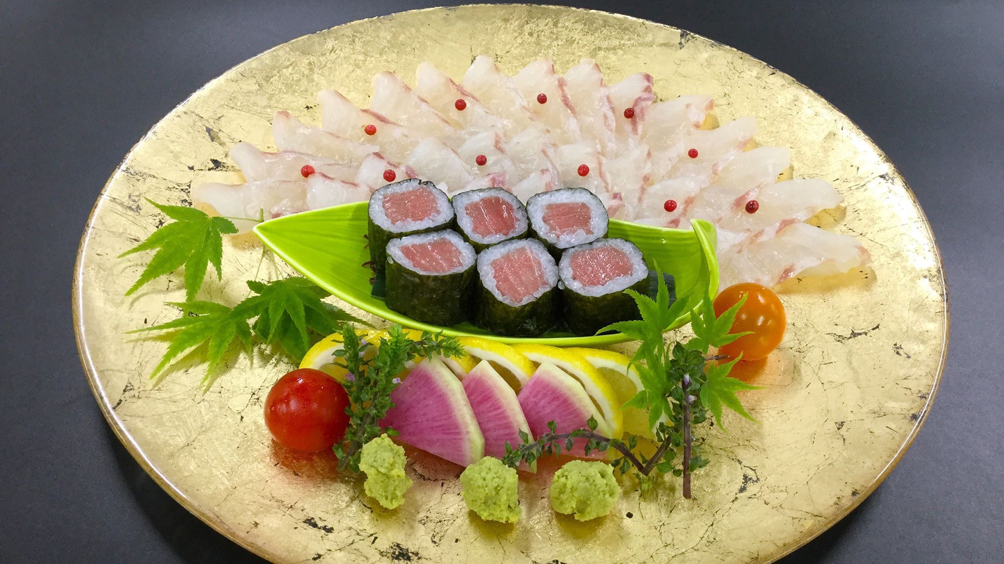【卓袱スタンダード】海鮮卓袱プラン　鮮魚薄造り、豚角煮、海老ハトシ≪9〜11月≫