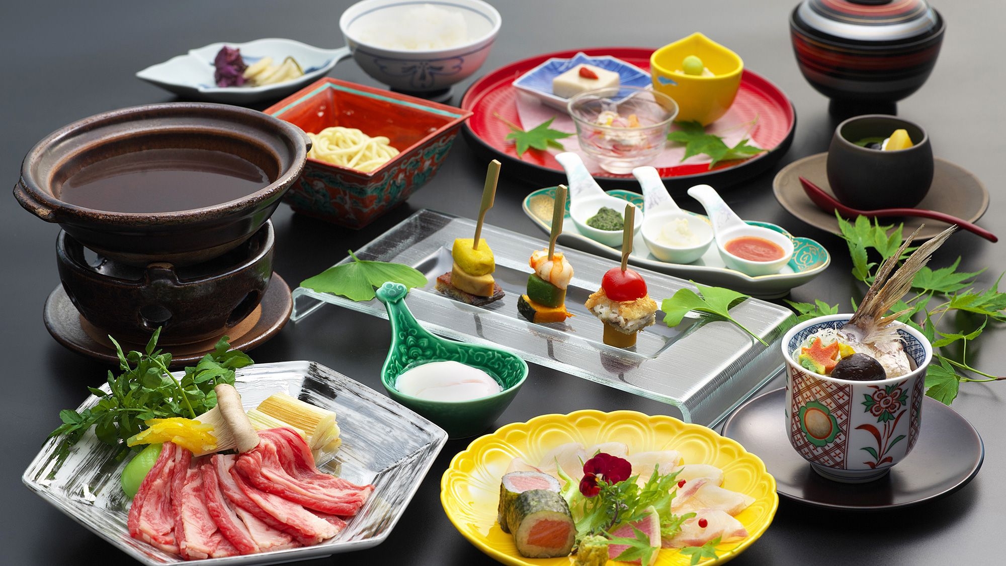 【会席スタンダード】海鮮会席プラン　鮮魚薄造り　国産牛すき鍋　鯛スープ蒸し≪9〜11月≫
