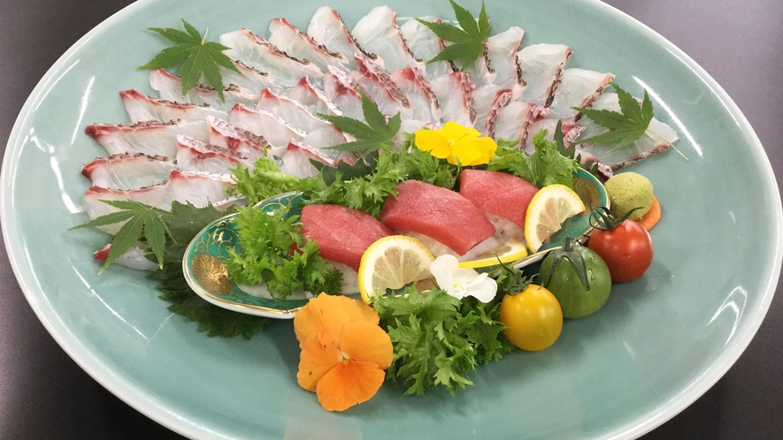 【3～5月卓袱 飛鳥】桜鯛薄造り　本鮪にぎり寿司