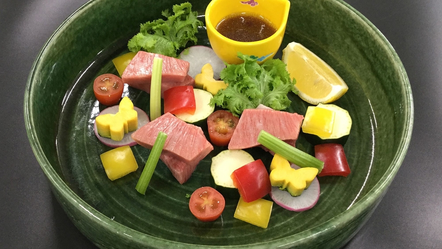 【3～5月卓袱 白鷺】長崎和牛と彩野菜のサラダ仕立て