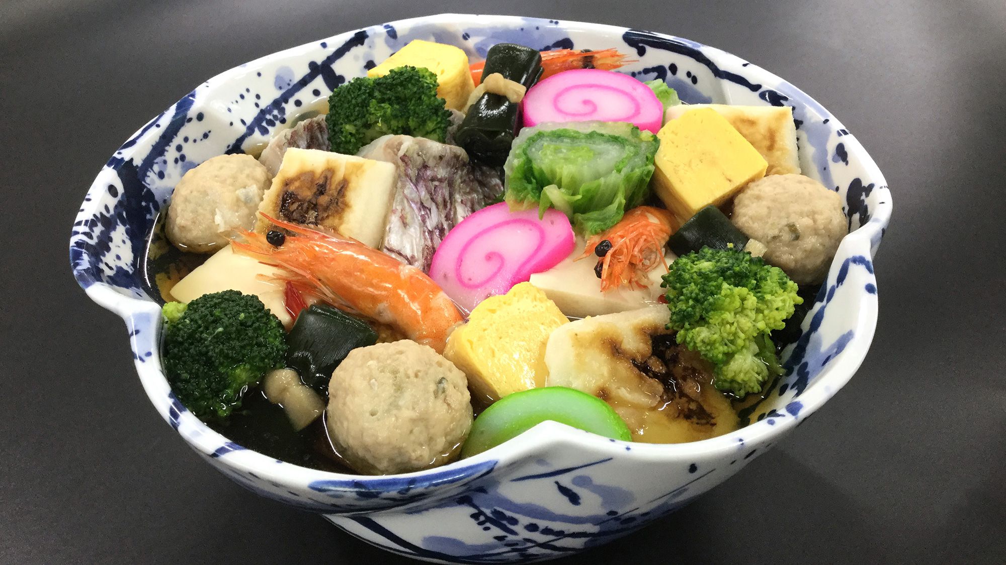 ◆26夏【6～8月卓袱 孔雀】長崎雑煮風大鉢蒸し