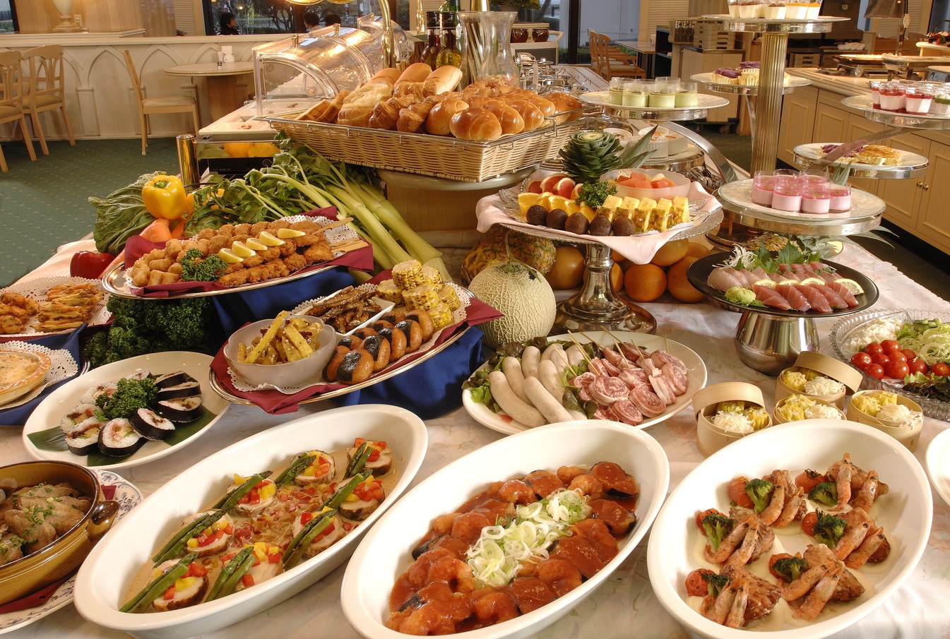 新ディナーバイキング横