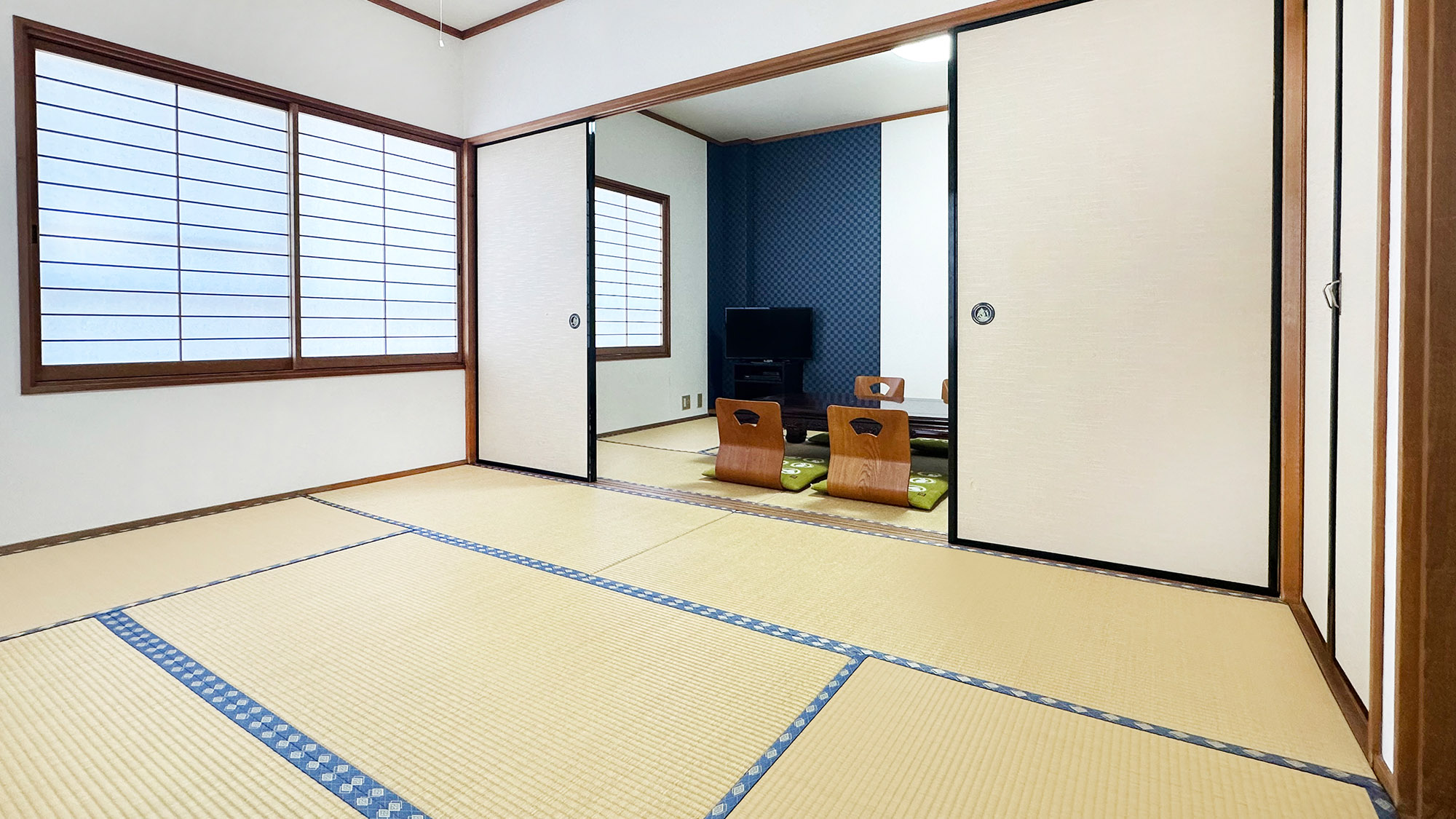 201号室 和室 13.5畳(7.5+6)