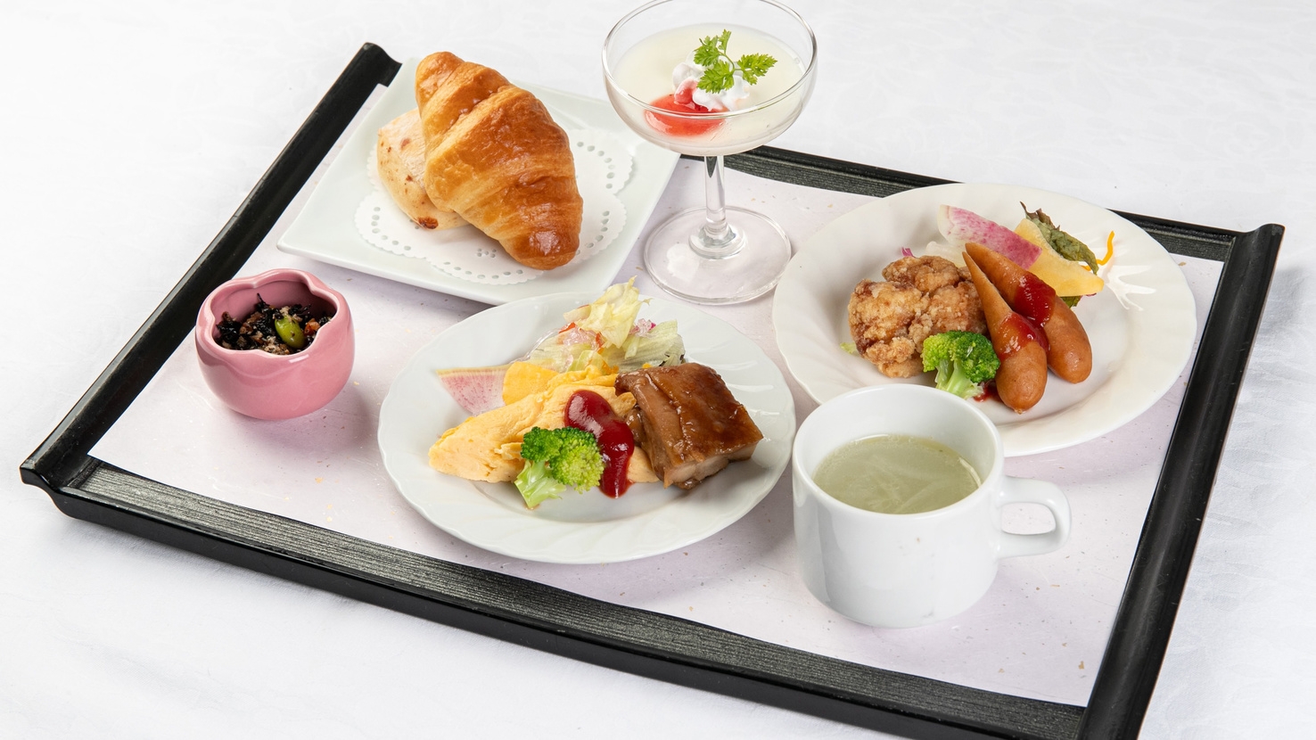 【平日限定】※返金不可※（朝食付き）美人の湯と朝食を満喫〜3つの源泉から湧き出る檜風呂付き〜